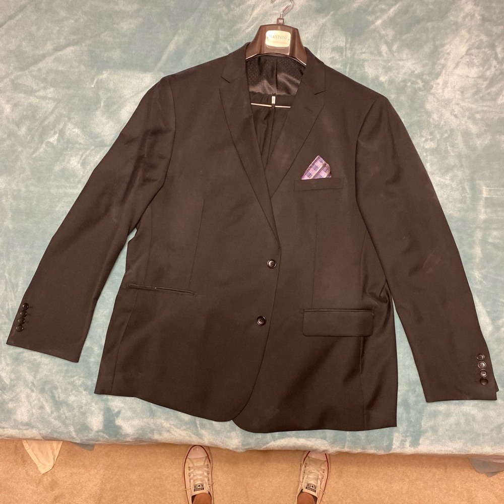 Mantoni black tux super fine 100% virgin wool size 50/44
